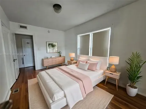 2385 SW 23rd Terrace Miami FL 33145
