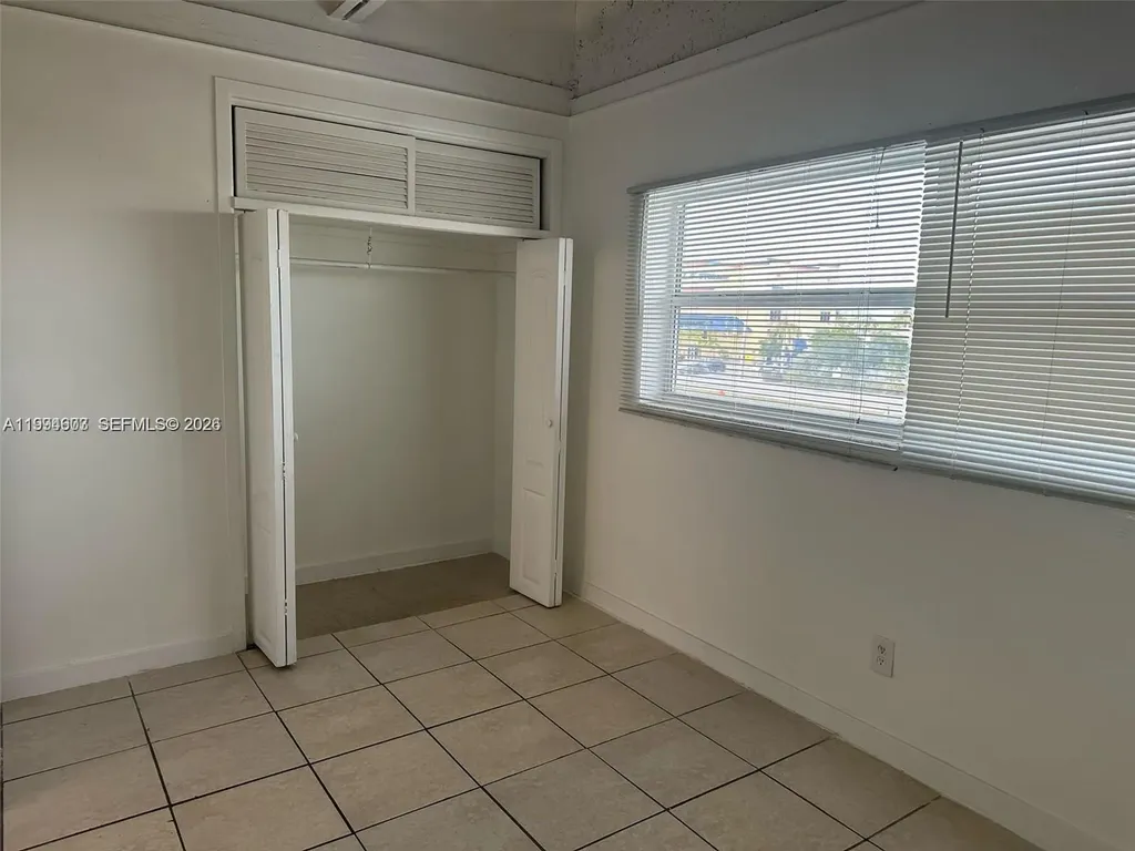 1610 N Dixie Highway Hollywood FL 33020