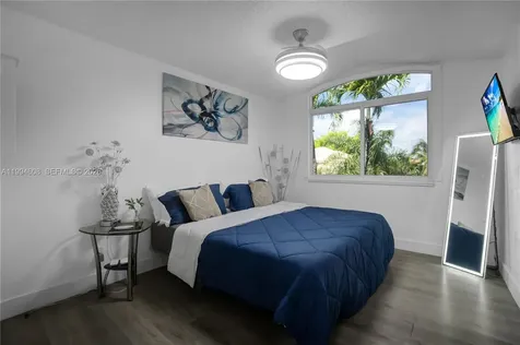 612 SW 179th Avenue Pembroke Pines FL 33029