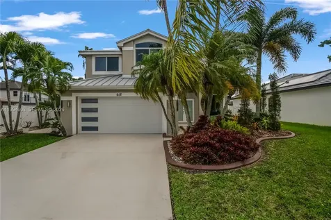 612 SW 179th Avenue Pembroke Pines FL 33029
