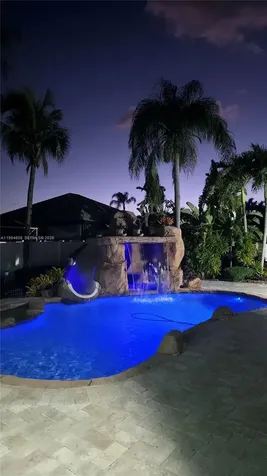 612 SW 179th Avenue Pembroke Pines FL 33029