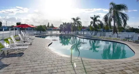 5210 SW 35 Court Davie FL 33314