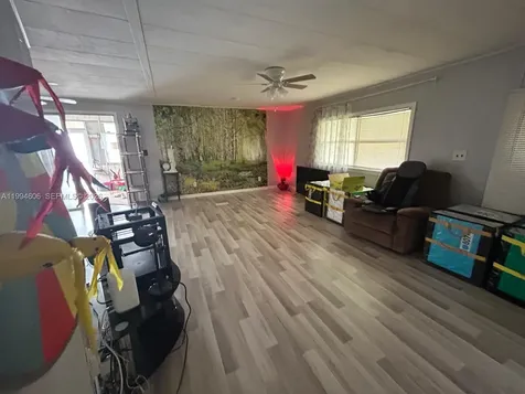 5210 SW 35 Court Davie FL 33314