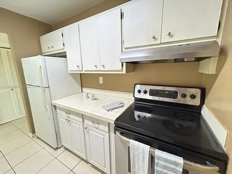 7483 SW 82nd Street Miami FL 33143