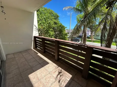 7483 SW 82nd Street Miami FL 33143