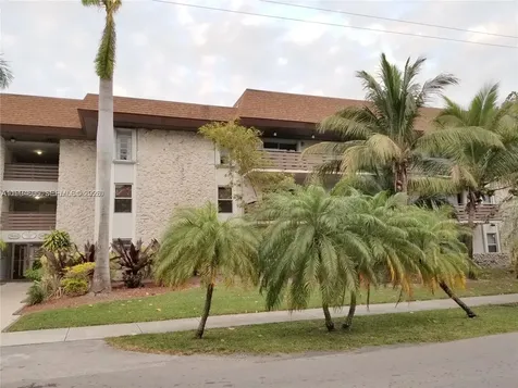 7483 SW 82nd Street Miami FL 33143