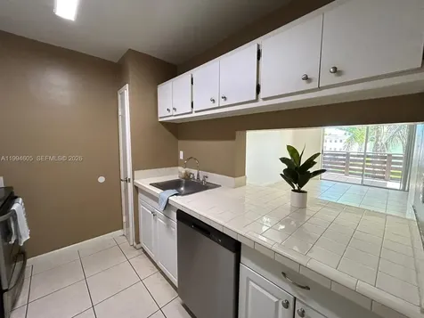 7483 SW 82nd Street Miami FL 33143