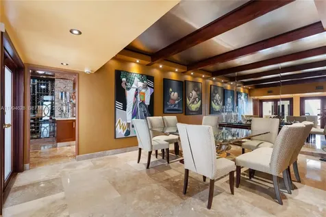 20251 W Oak Haven Circle Miami FL 33179