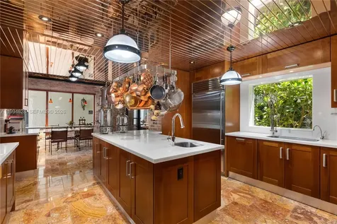 20251 W Oak Haven Circle Miami FL 33179