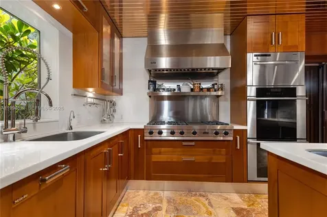 20251 W Oak Haven Circle Miami FL 33179