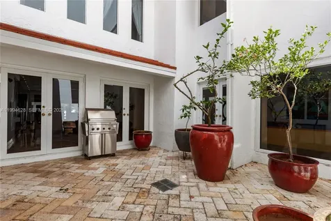 20251 W Oak Haven Circle Miami FL 33179