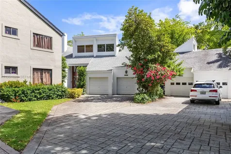 20251 W Oak Haven Circle Miami FL 33179