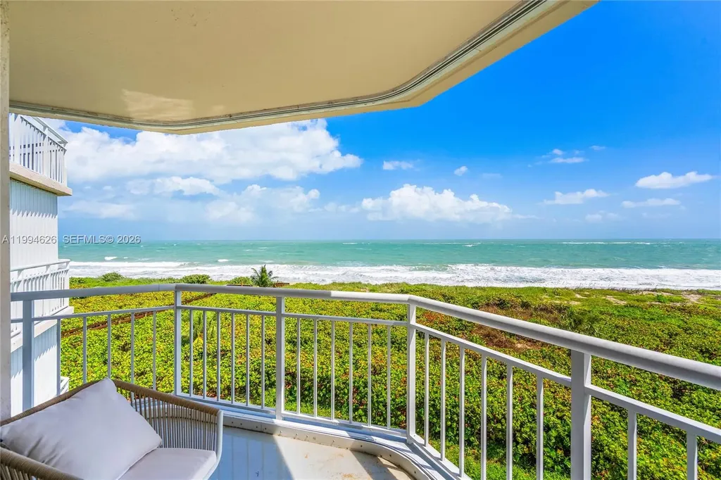 3870 N Highway A1a Hutchinson Island FL 34949