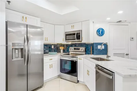 3870 N Highway A1a Hutchinson Island FL 34949