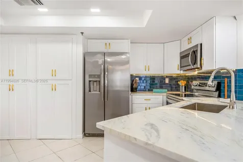 3870 N Highway A1a Hutchinson Island FL 34949