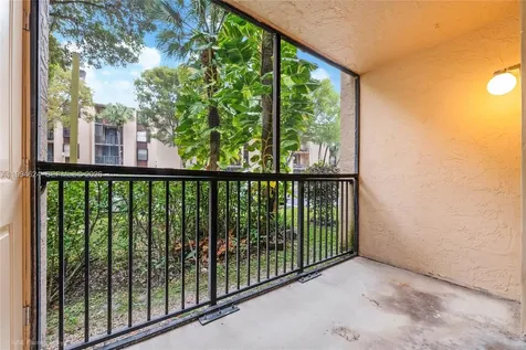 14311 N Kendall Drive Miami FL 33186