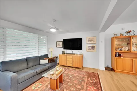 1431 S Ocean Boulevard #85 Lauderdale By The Sea FL 33062
