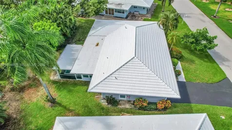 1431 S Ocean Boulevard #85 Lauderdale By The Sea FL 33062