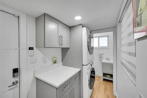 1431 S Ocean Boulevard #85 Lauderdale By The Sea FL 33062