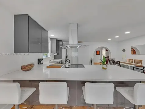 1143 Lincoln Street Hollywood FL 33019
