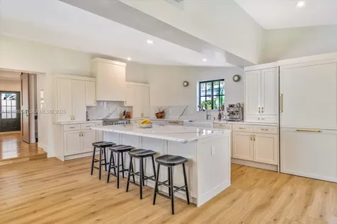 5943 SW 65th Avenue South Miami FL 33143