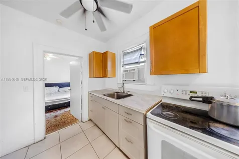 2223 NW 3rd Street Miami FL 33125