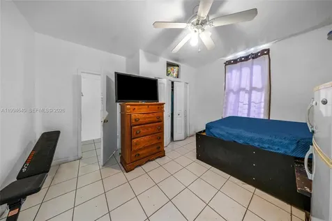 2223 NW 3rd Street Miami FL 33125