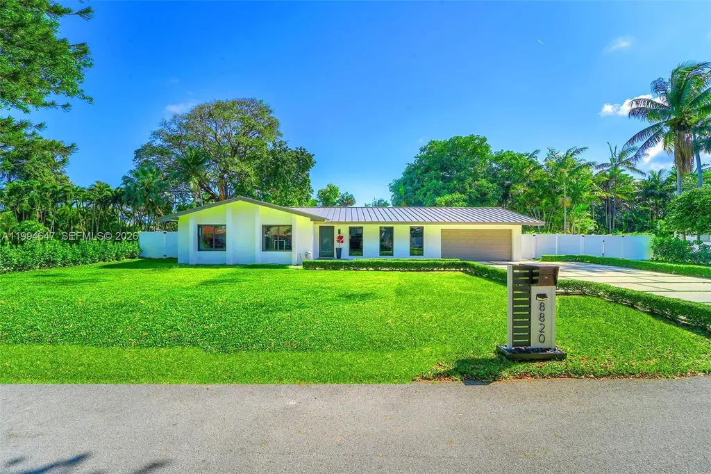 8820 SW 182nd Terrace Palmetto Bay FL 33157