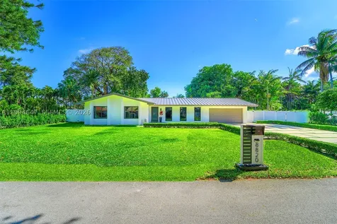 8820 SW 182nd Terrace Palmetto Bay FL 33157