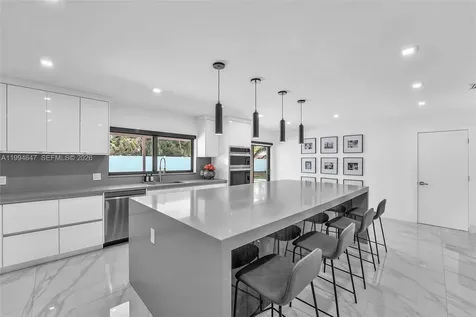 8820 SW 182nd Terrace Palmetto Bay FL 33157