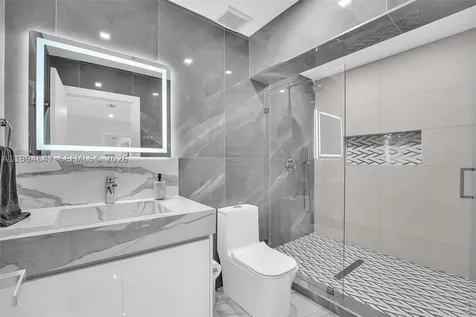 8820 SW 182nd Terrace Palmetto Bay FL 33157