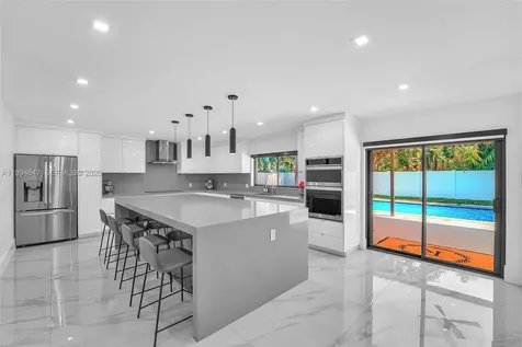 8820 SW 182nd Terrace Palmetto Bay FL 33157