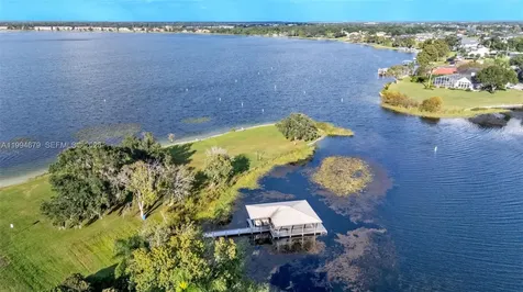 237 Mclean Point Winter Haven FL 33884