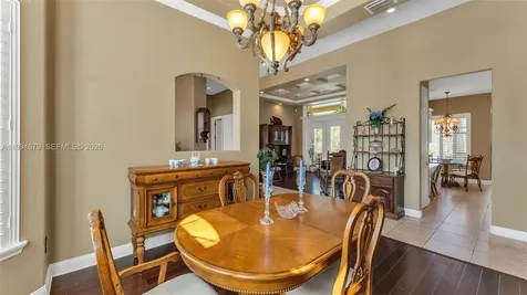 237 Mclean Point Winter Haven FL 33884