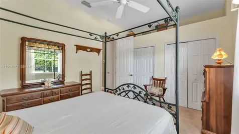 237 Mclean Point Winter Haven FL 33884