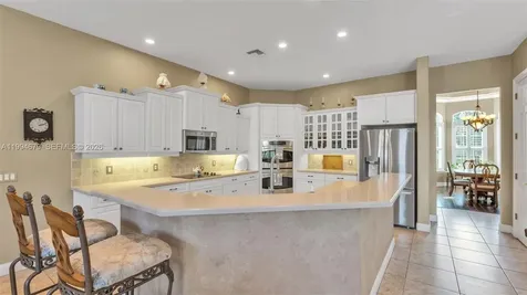 237 Mclean Point Winter Haven FL 33884