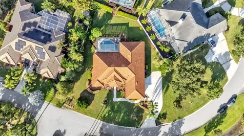 237 Mclean Point Winter Haven FL 33884