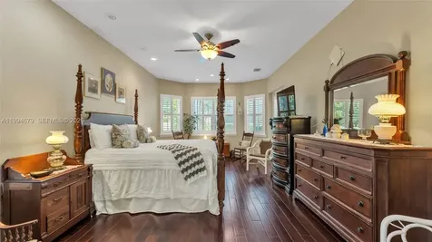 237 Mclean Point Winter Haven FL 33884