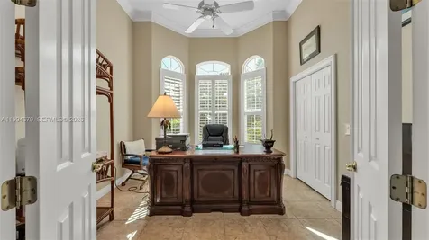 237 Mclean Point Winter Haven FL 33884