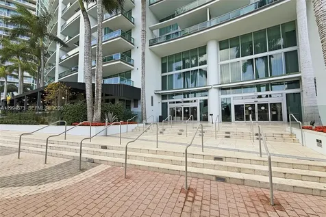 900 Biscayne Boulevard Miami FL 33132