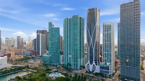 900 Biscayne Boulevard Miami FL 33132