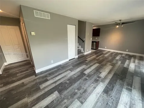 8911 NW 28th Drive Coral Springs FL 33065