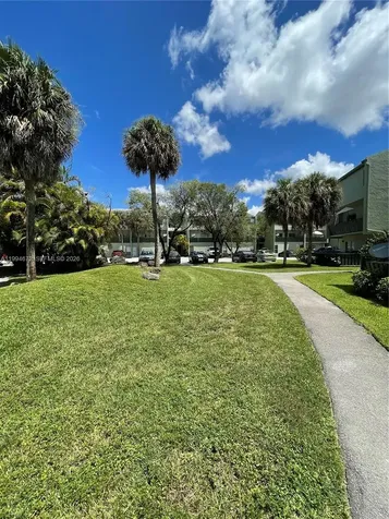 8911 NW 28th Drive Coral Springs FL 33065