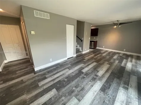 8911 NW 28th Drive Coral Springs FL 33065