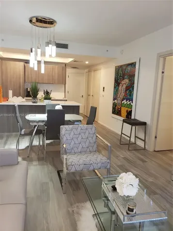 801 S Miami Avenue Miami FL 33130