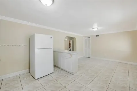 674 W 23rd Street Hialeah FL 33010