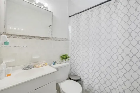 674 W 23rd Street Hialeah FL 33010