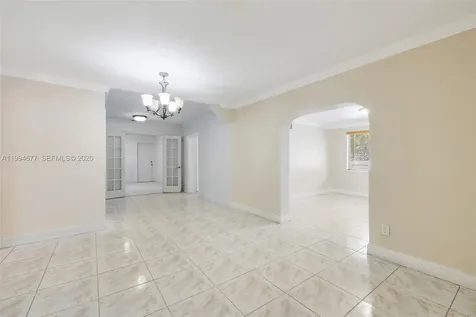 674 W 23rd Street Hialeah FL 33010