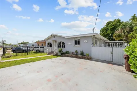 674 W 23rd Street Hialeah FL 33010