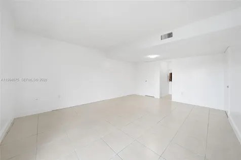 9375 Fontainebleau Boulevard Miami FL 33172